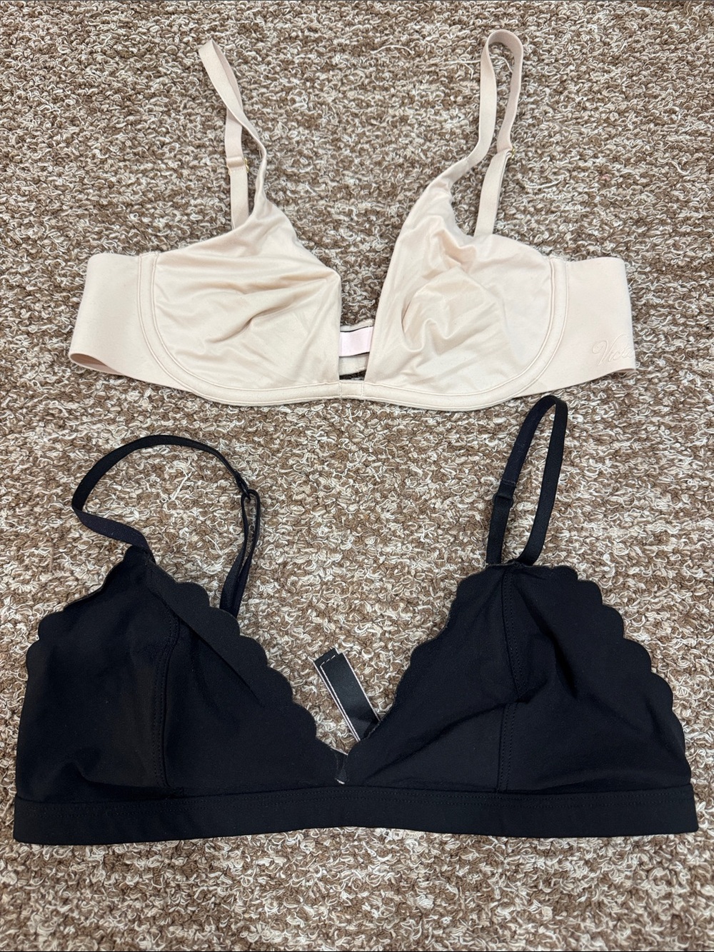 2 for 10$ Victoria Secret Neutral & Black Soft Bralette Set - Women Intimates